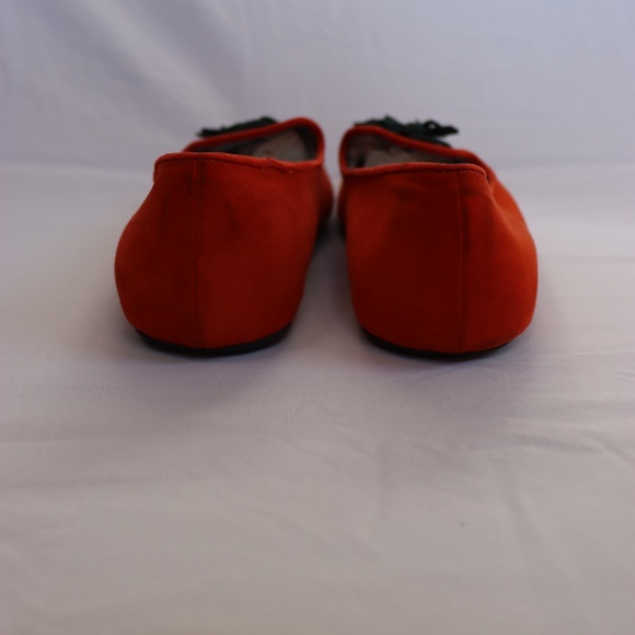 Charles Philip Men's Moccasins (Orange with Green Tassel) - Picture 4 of 5